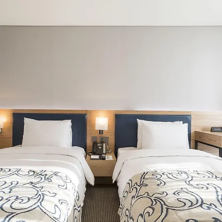 Centum Premier Hotel