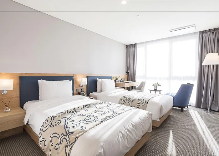 Centum Primus Hotel