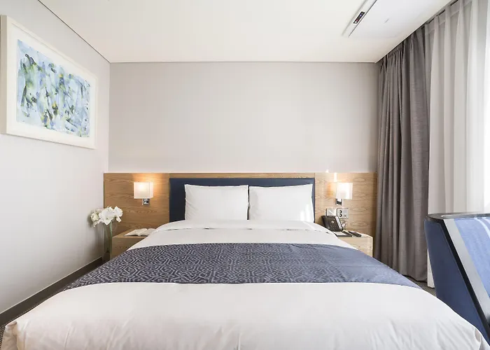 Centum Primus 4*