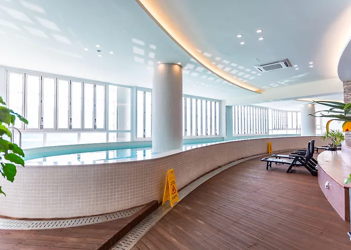 Centum Primus Hotel